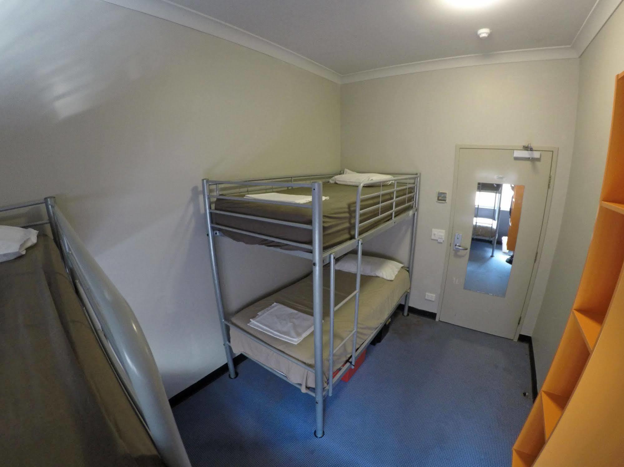 Global Backpackers Port Douglas Extérieur photo
